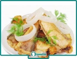 Маленькая фотография блюда по рецепту «Жареная рыба с луком»